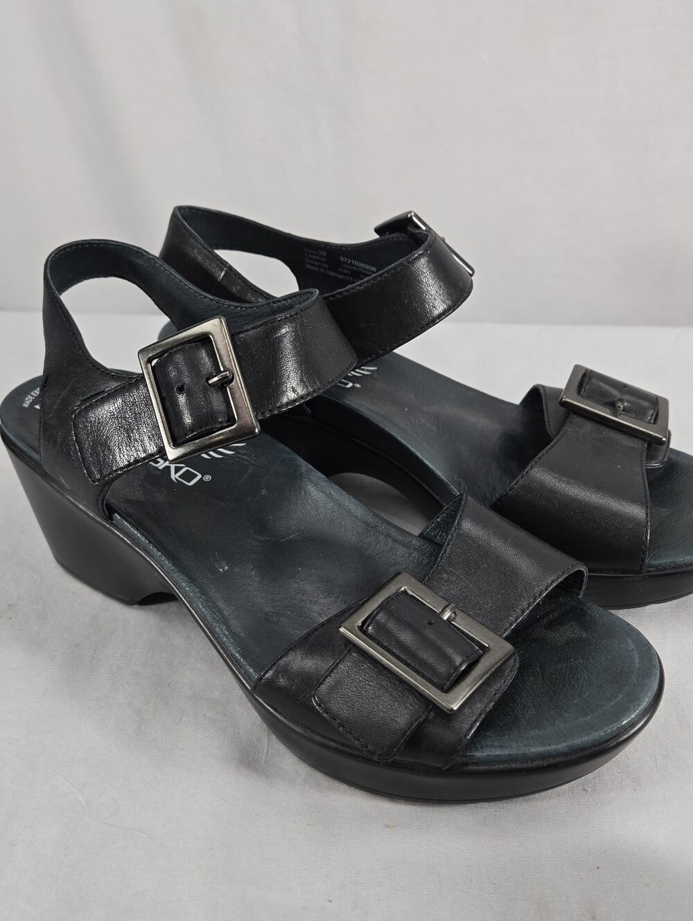 Dansko Walking Sandals Jamey Leather Wedge Sz EU 39 Comfort Orthotic Buckl Black